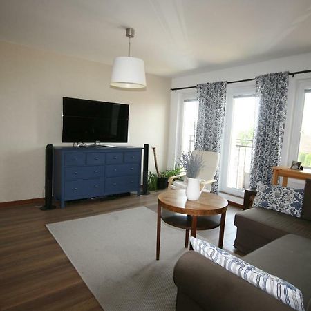 Walnut Apartment With Sauna And Pond ตอปอลชานี ภายนอก รูปภาพ
